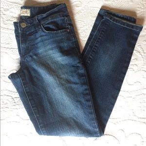 📍SOLD* Low rise Skinny Jean